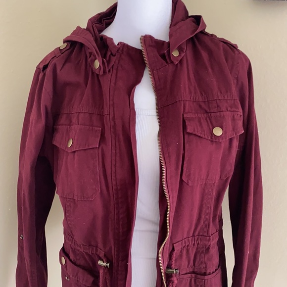 Jacket. - Picture 3 of 4